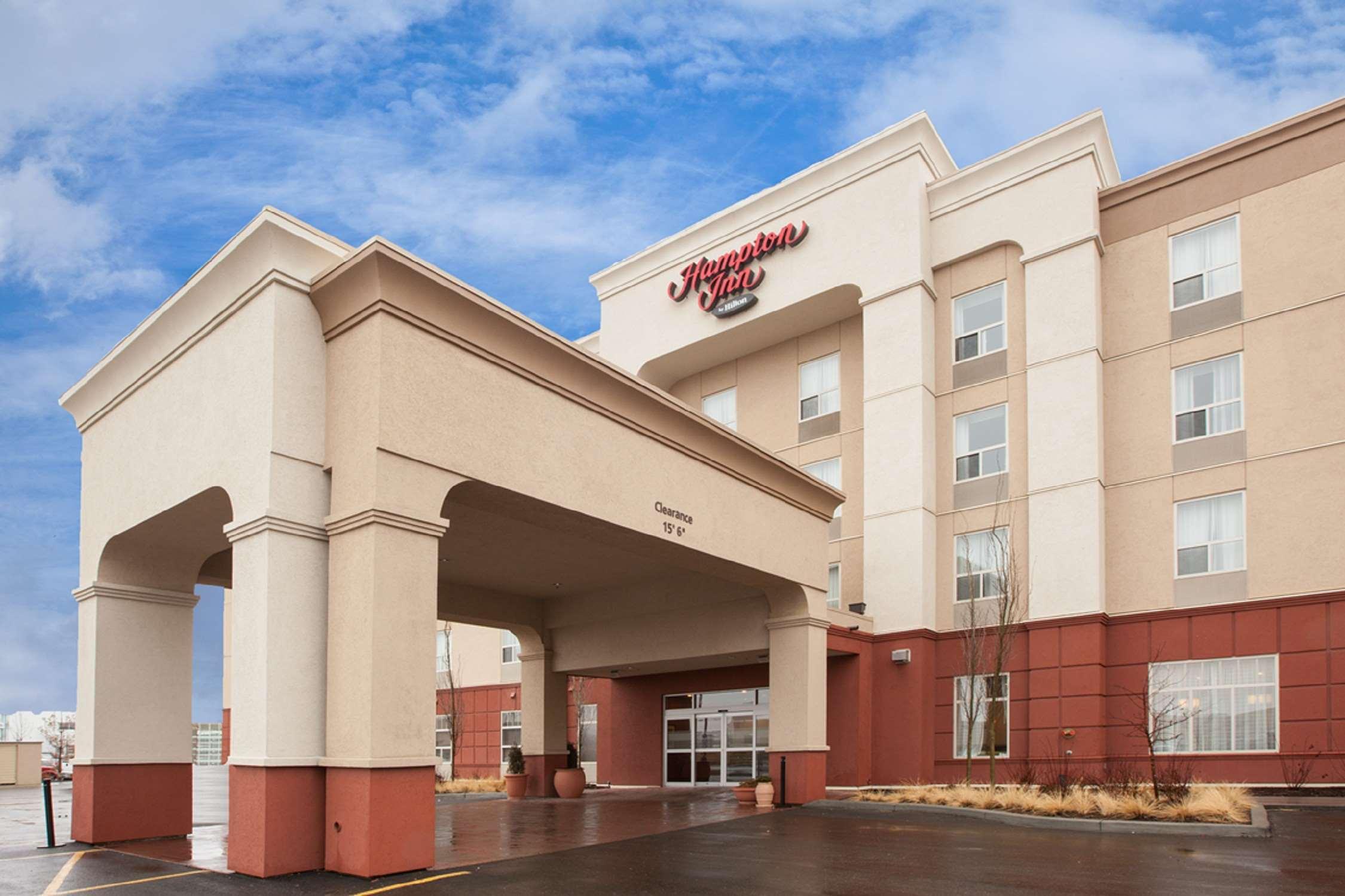 Hampton Inn By Hilton Edmonton South Exteriör bild