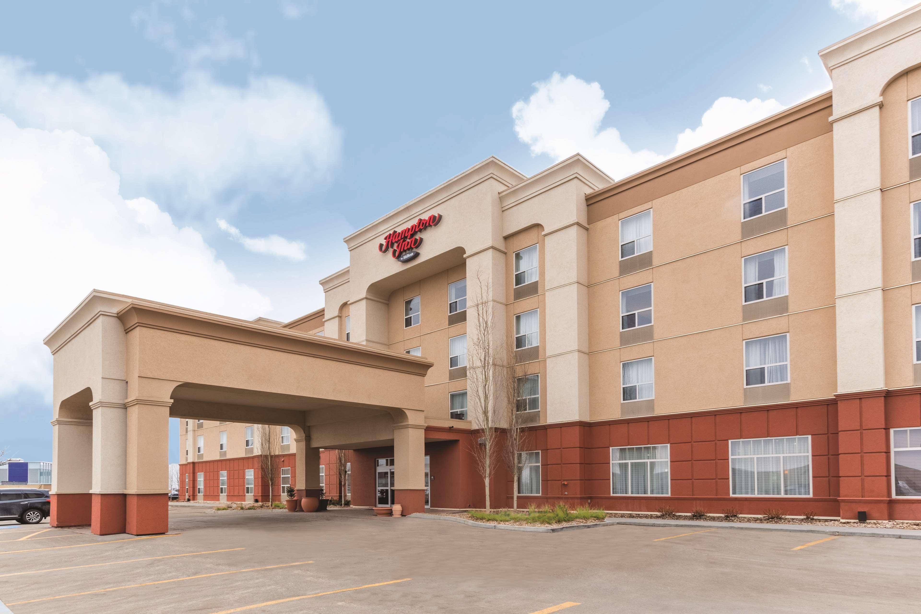 Hampton Inn By Hilton Edmonton South Exteriör bild